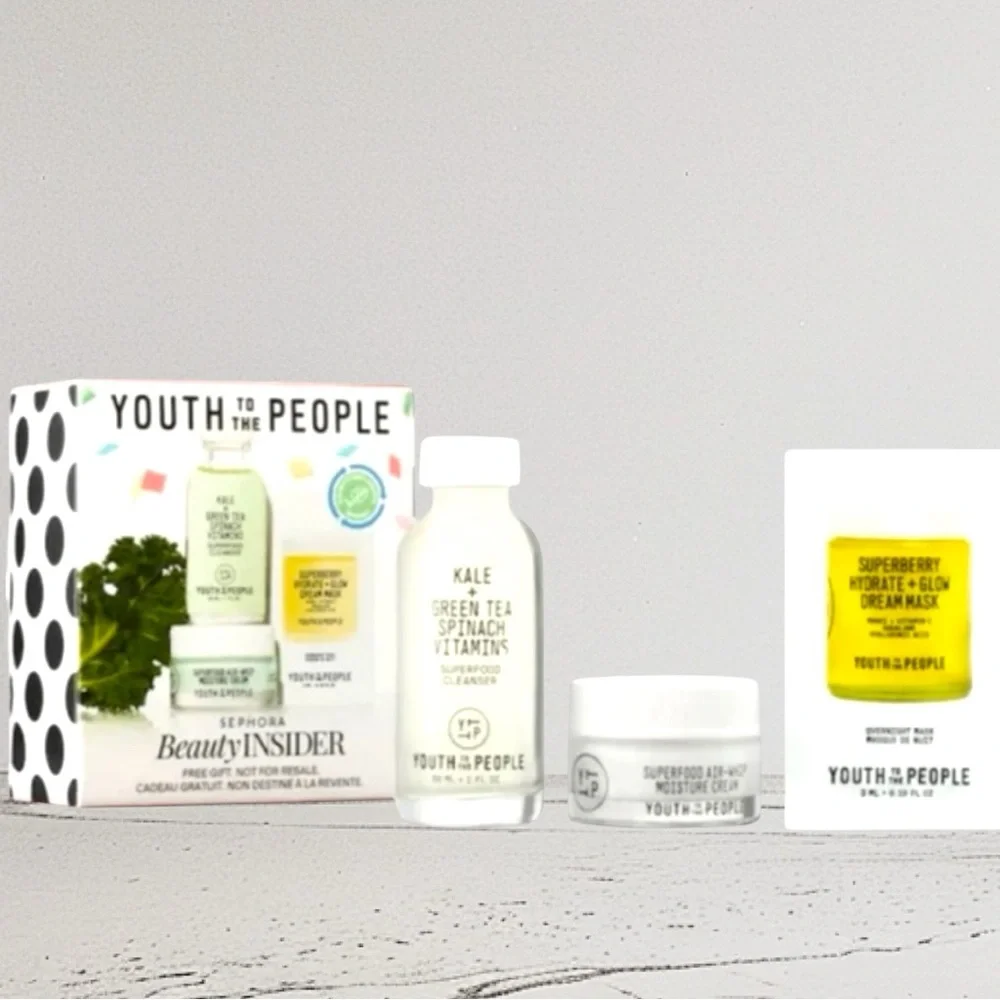 Youth To The People Skincare Set – Cleanser, Air-Whip Cream, Superberry Mask